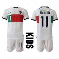 Billiga Portugal Joao Felix #11 Barnkläder Borta fotbollskläder till baby VM 2022 Kortärmad (+ Korta byxor)